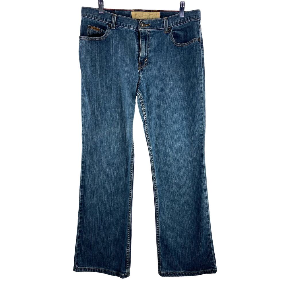 Eddie Bauer jeans petite Bootcut medium wash Actual Size 34X27 (1147)
